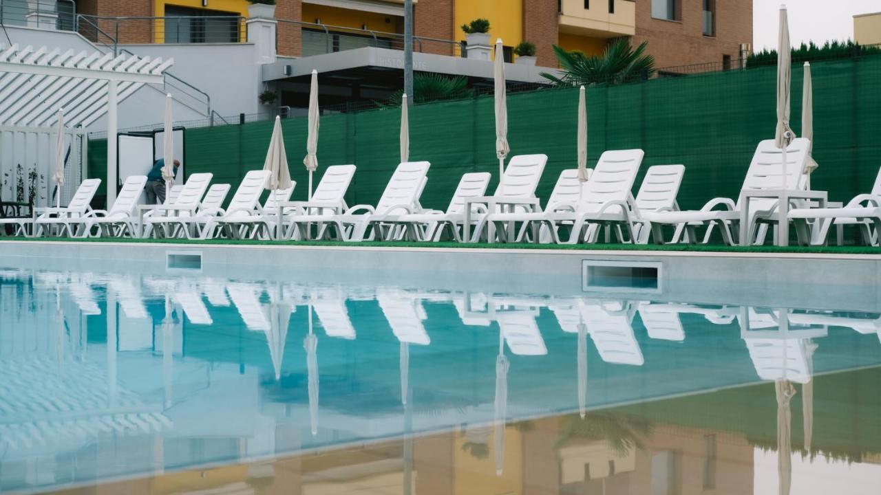 Hotel La Tavernetta Кампобассо Экстерьер фото